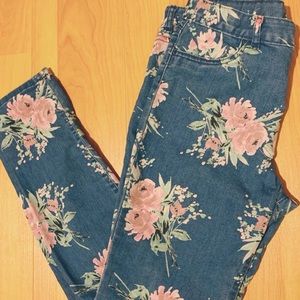 🎉Children’s Place Flower Skinny Jeggings 16